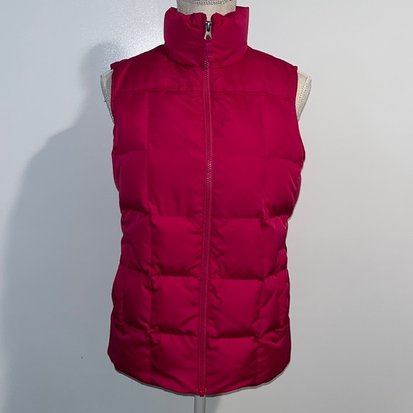 Land’s End Pink Puffer Vest - Picture 4 of 13